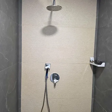 Azure Hotel 3*